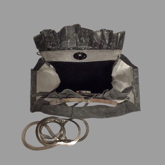 Bo’s Art Los Angeles, The Opera Collection, Stainless Steel Mesh Shoulder Bag - Picture 9 of 11